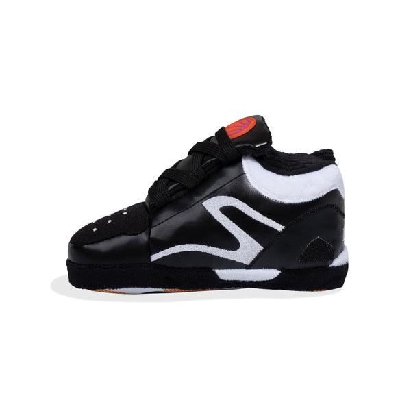 Pump Omni Lite Plush Sneaker Toy